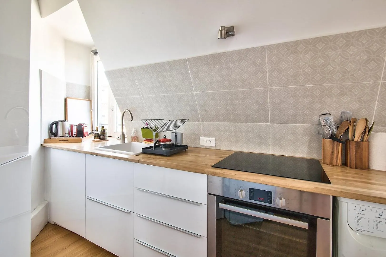 Guestready - Bright And Chic Stay In The 20Th Arr. Paris